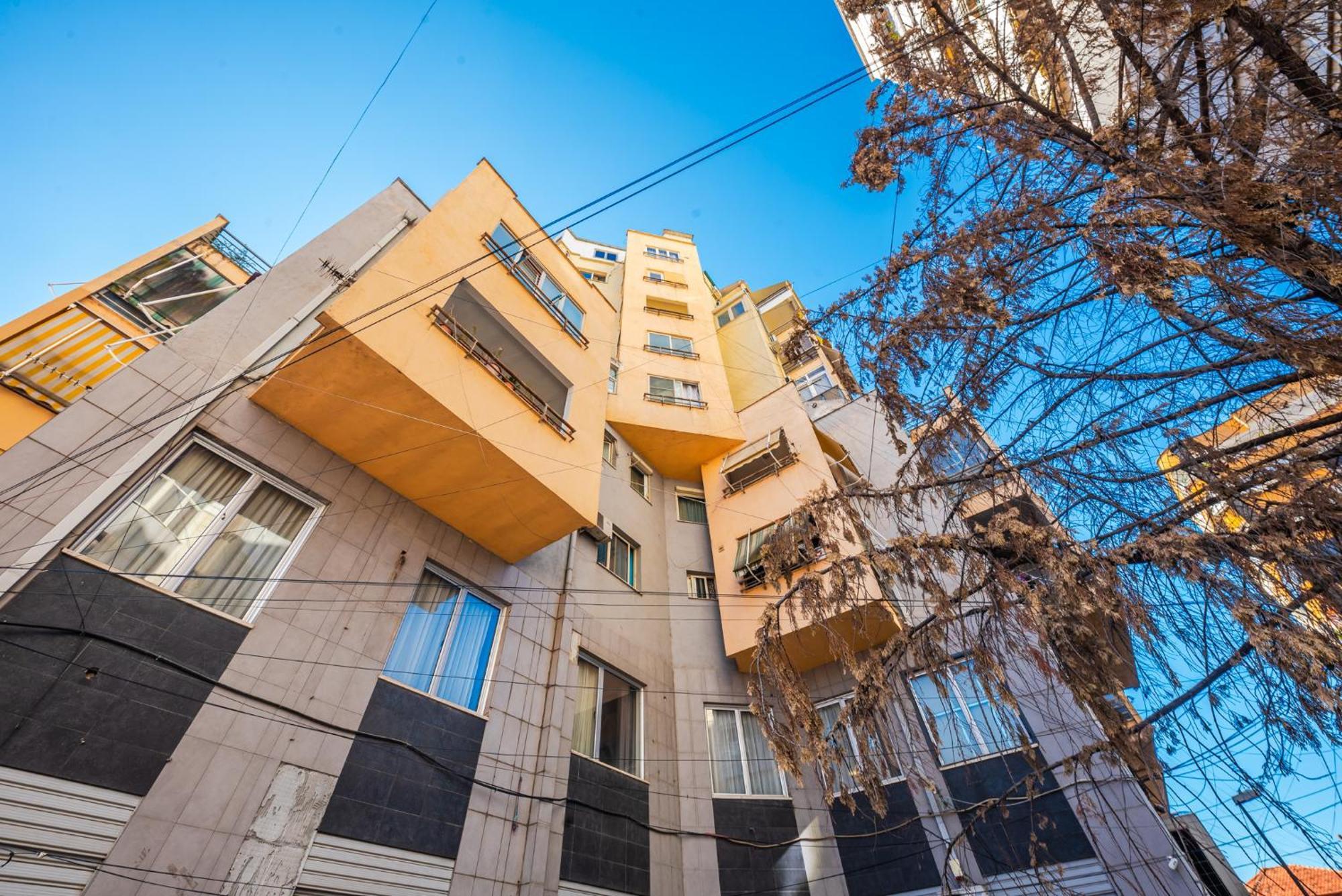 Sisi'S Apartments-Tirana City Center Buitenkant foto
